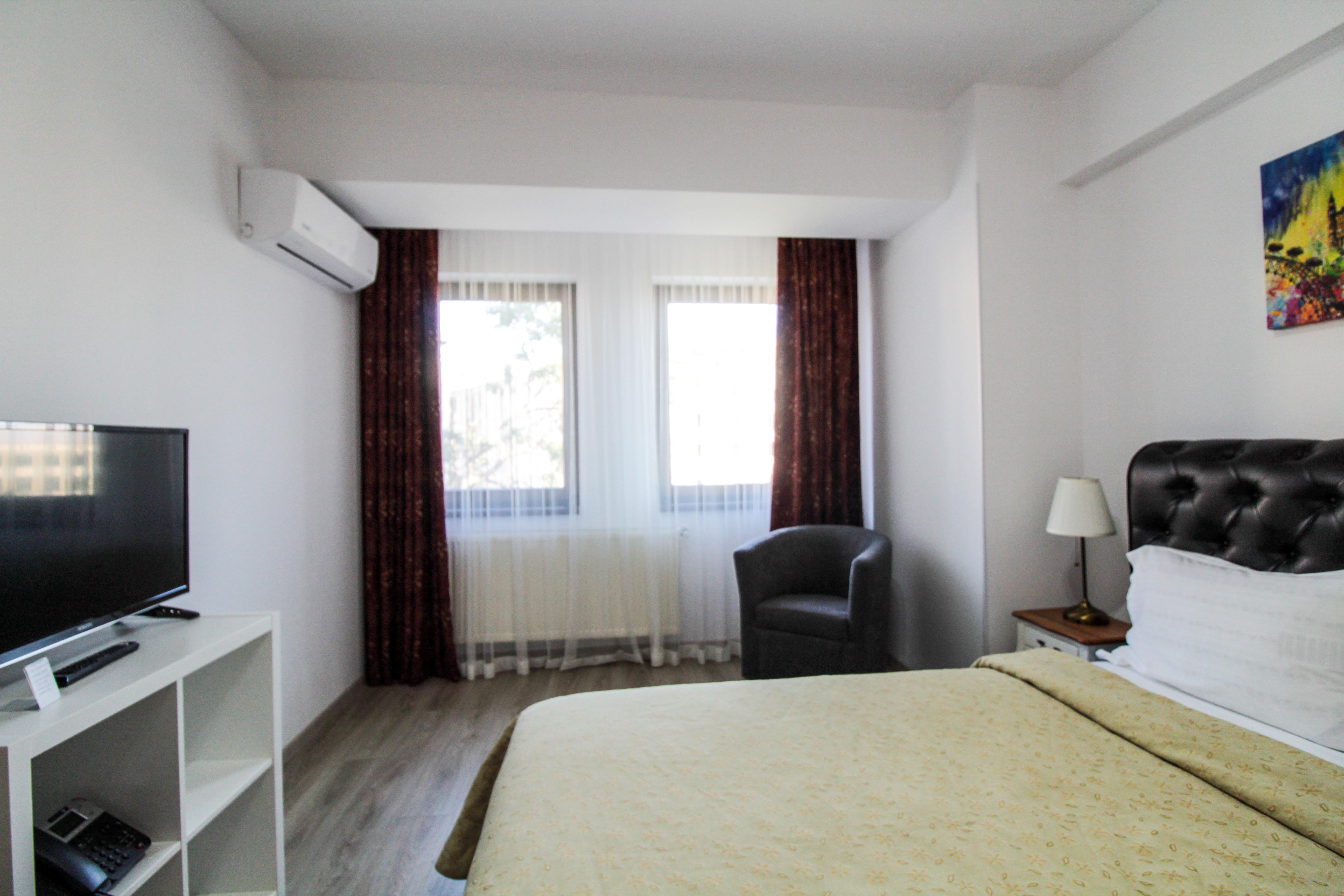 Hotel La Casa Centrale Bukarest Kültér fotó