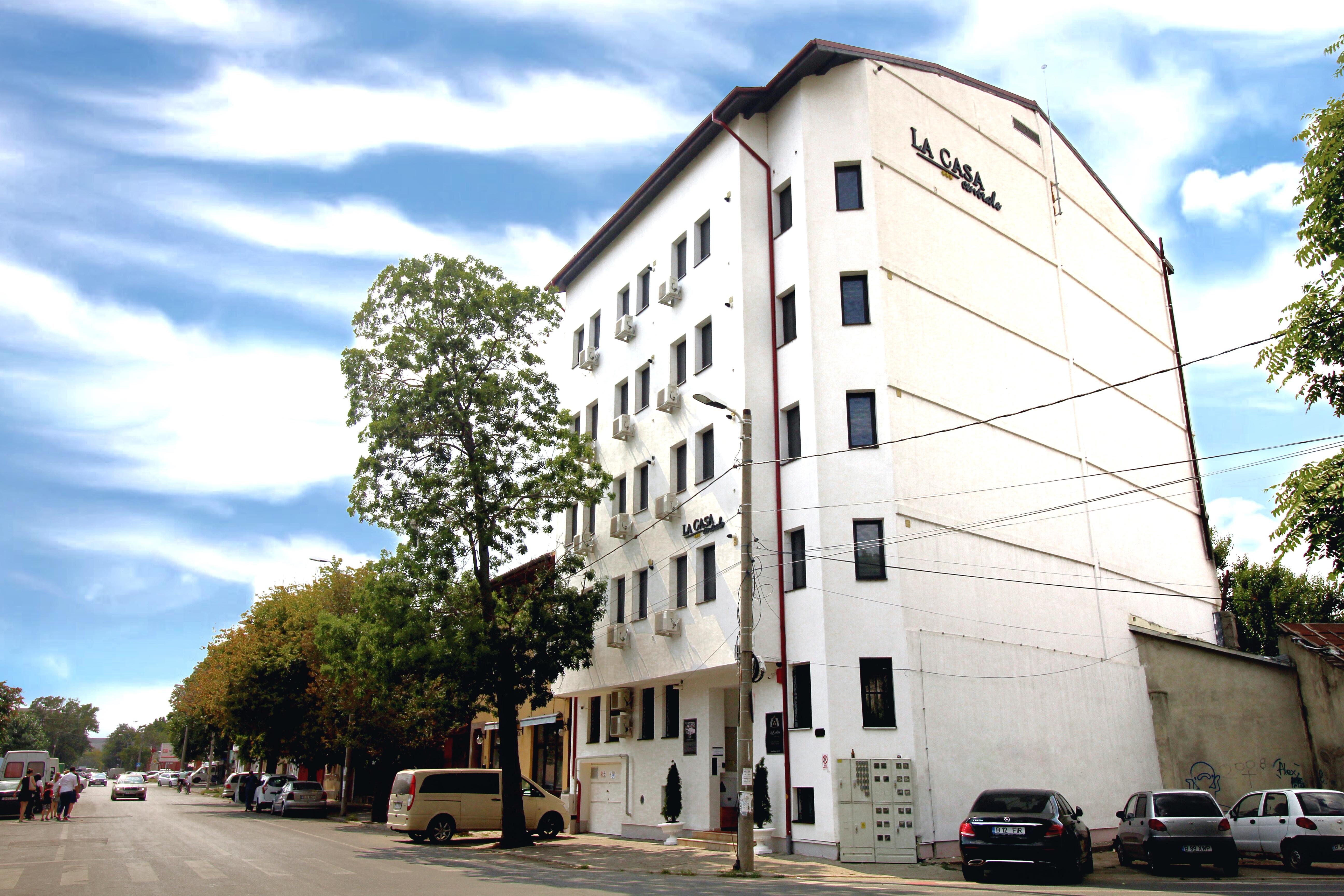 Hotel La Casa Centrale Bukarest Kültér fotó