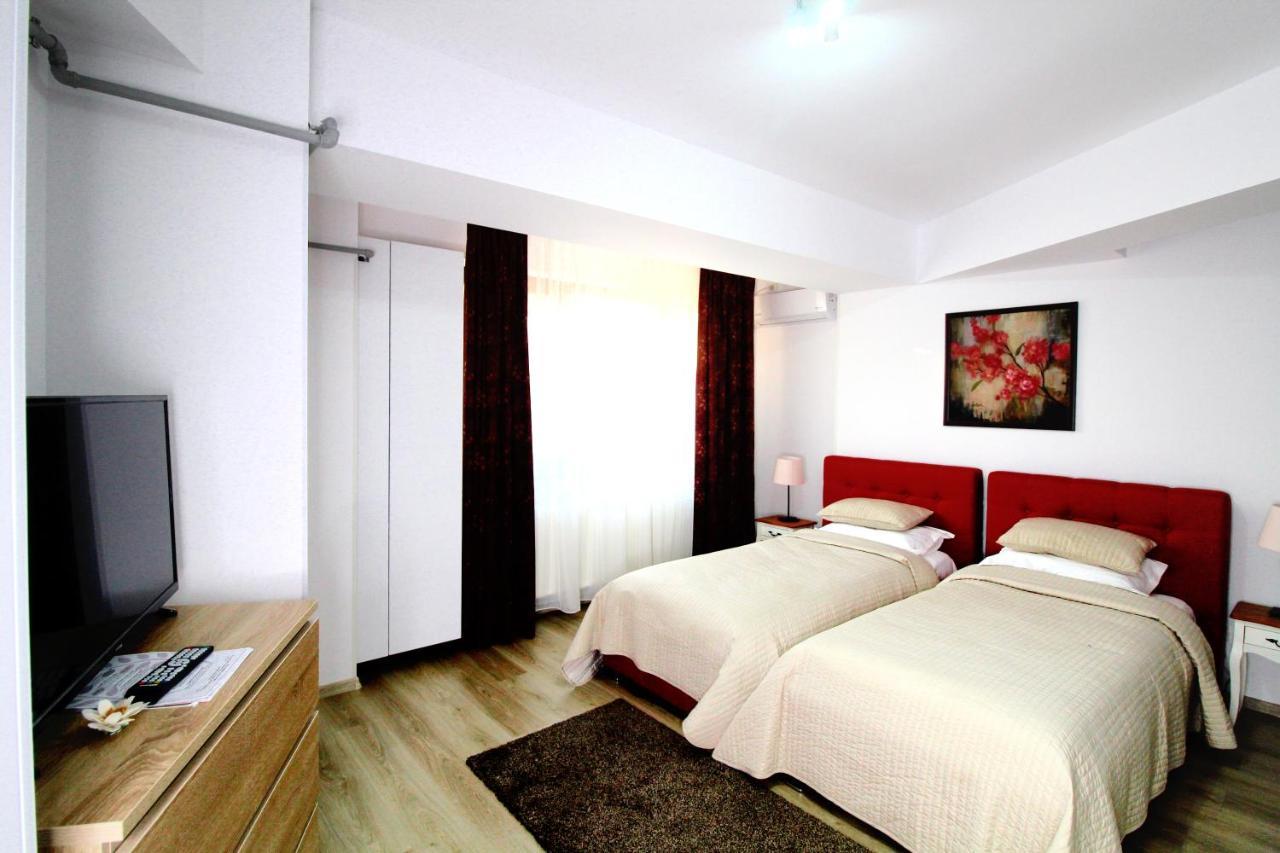Hotel La Casa Centrale Bukarest Kültér fotó