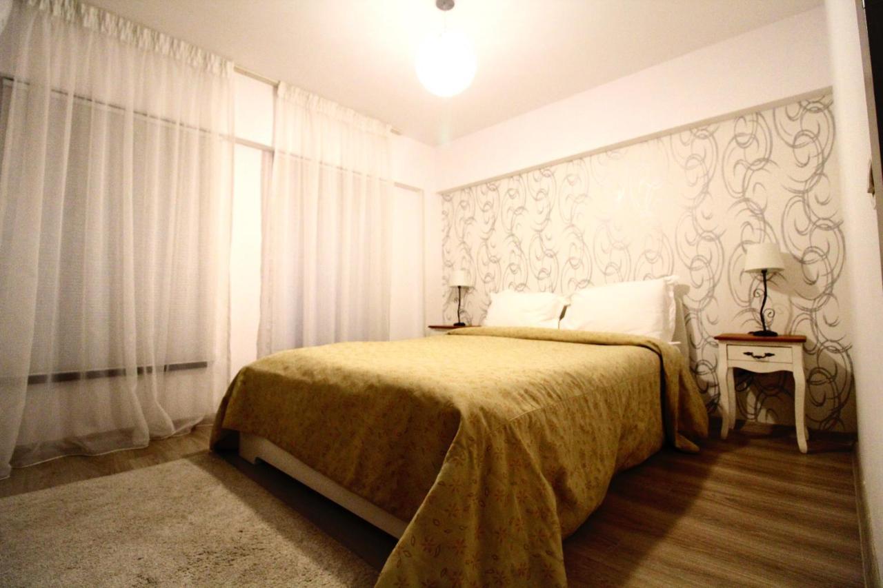 Hotel La Casa Centrale Bukarest Kültér fotó
